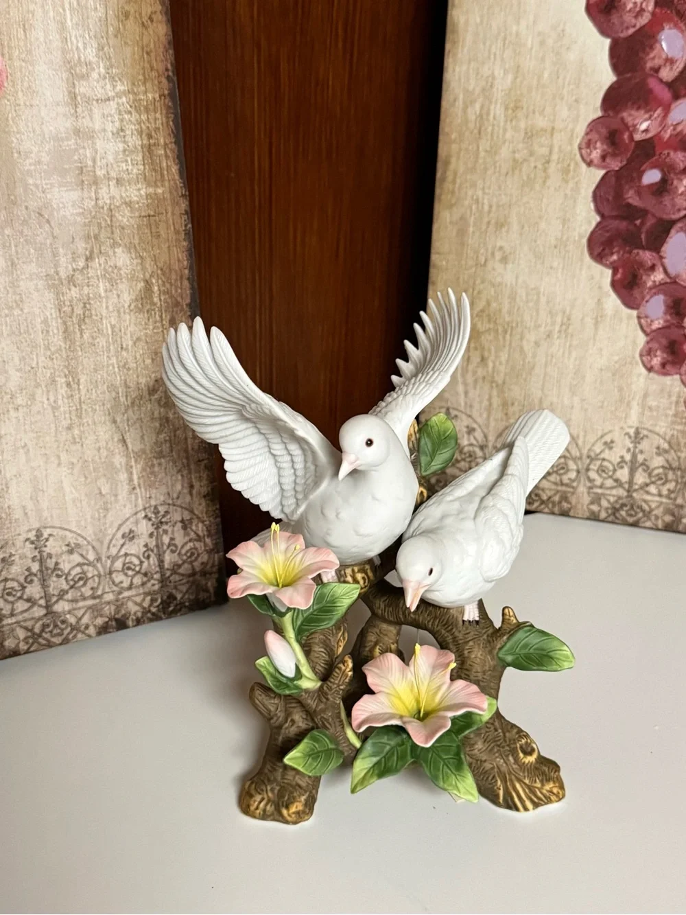 Home Interiors Vintage Porcelain White Dove Figurine with Pink Flowers